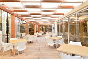 Hotel & Village Baia di Conte img24