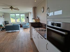 Charmant Chalet met privétuin in Someren - VP063