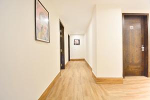 HOTEL O NEW AARKAY INN & SUITES