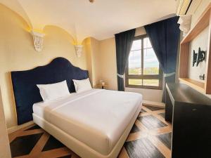 芭提雅中天海滩海景公寓预定 安达鲁西亚风花园公寓 精致泳池健身房公寓酒店预定 日租周租月租灵活