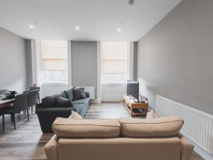 Edinburgh Castle Suite