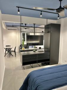 Modern and cozy loft in a downtown area