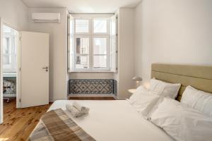 Bairro Alto Garden by Homing