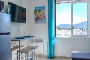 Le Plantourian - apt avec piscine