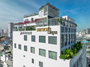 Cityhouse - LightHouse SG