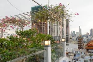 Cityhouse - LightHouse SG