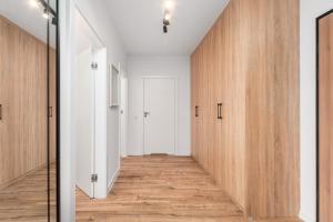 Przedpole 8 by Homeprime