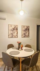 Sunshore Center apartment #1