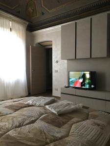 Palazzo Terzano - Historic Residence