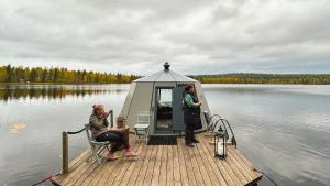 AuroraHut, Overwater Hut