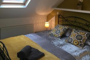 6 Bed-Sleeps 12-Hot Tub-Free Parking-Pet Friendly