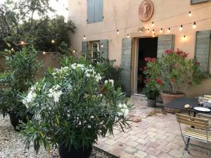 Villa des Platanes - Maison provençale avec jardin, parking & barbecue au cœur du vignoble du Château de Barbebelle Rognes - Proche Aix-en-Provence - 6 personnes