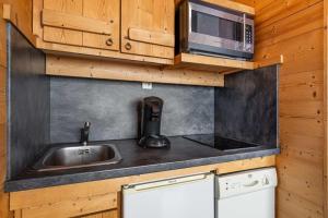 Cosy Apartment In Val Thorens Ski In-Out with WiFi