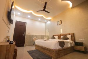 Hotel Mango Tree, Vrindavan