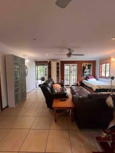 Seehorse Meadows, a Farm Stay in Churchable