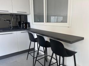 Brand New Seafront Apartment