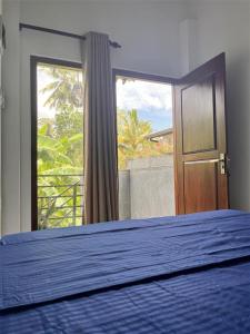 Melon Guest - Weligama