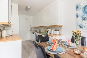 Santas Aurora Wonderland