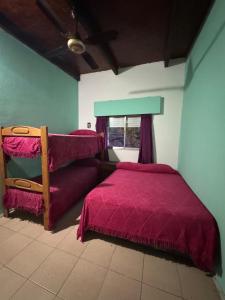 Para 8 personas - terraza, parrilla y cerca del río