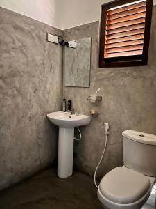 Melon Guest - Weligama