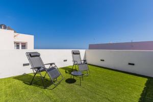 Modern Balcony House - Solarium Terrace - Parking