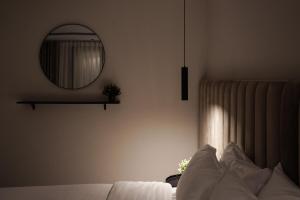 شقة غرفتين غرف نوم وصالة راقية وفخمه بدخول ذاتي