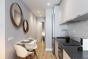 Waou Essence II Antón Martín