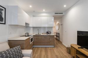 Waou Best II Madrid Rio