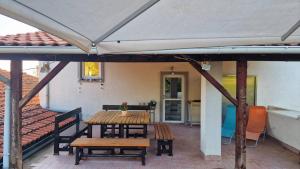 Simple 3-room apartment