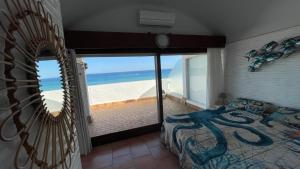 Port cipriano Terrasse face à la mer Wifi Clim Parking