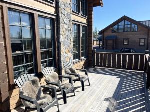 Mountain cabin for the whole family - near skiing, golf and hiking