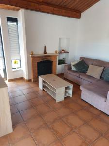 Jacaranda 43-Moradia terrea