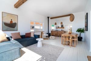 SongBird in Simons Town with Outdoor Bath & Sea View