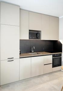 Skyline Varna - Stylish 1BD City Apartment by Flat Mаnаger