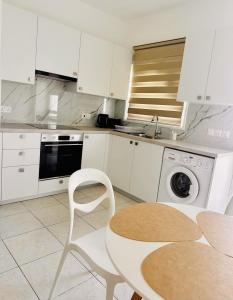 Charming 2 Bdr Nicosia Apt Free Parking & Wi-Fi
