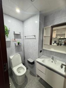 Sybay Suites twin double bed beside Okada near T3 MOA NAIA Ayala MSV1517H
