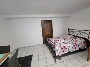 Light & Loft Apartment