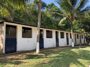 Sitio com Chalés Trilhas e Animais em Aldeia