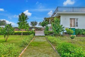 Aravale Farm Pet-friendly 4-BHK Farmhouse With Private Pool, 2-Acre Lush Garden & Aravali Views