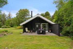 Holiday Home With Green Oasis Near The Fjord