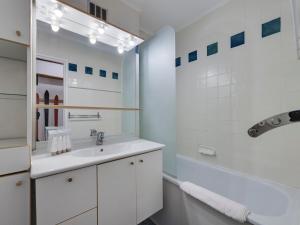 Appartement ski aux pieds à Tignes Val Claret pour 4 personnes - FR-1-641-54