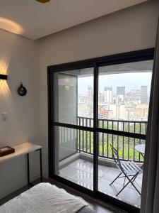 Apartment 100 meters from the República subway station 23rd floor