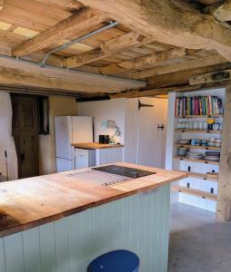 The Roundhouse, beautiful barn in North Cornwall