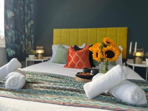 The Aviary - Lower - Spacious 3 bed Apartment