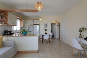 Salty 2Br Apartments Sea View Naxos - Glyfada Beach