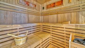 Apartament Superior z prywatną balią i ogrodem - Belle View & SPA - by Royal Aparts