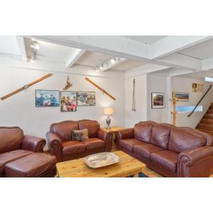 Twin Lodge 337 & 338 - Liftside and Hot Tubs Access