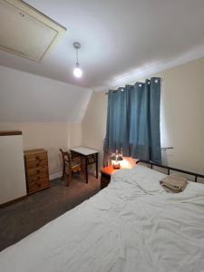 Colchester Comfortable room Oo