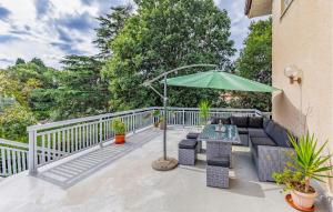 2 Bedroom Cozy Apartment In Banjole