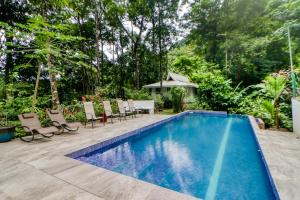 Lost Pools Bungalow at Sloth